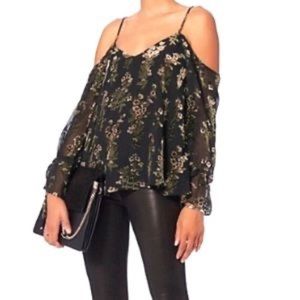 💥HOST PICK💥 NWT Love Sam Intermix top size S